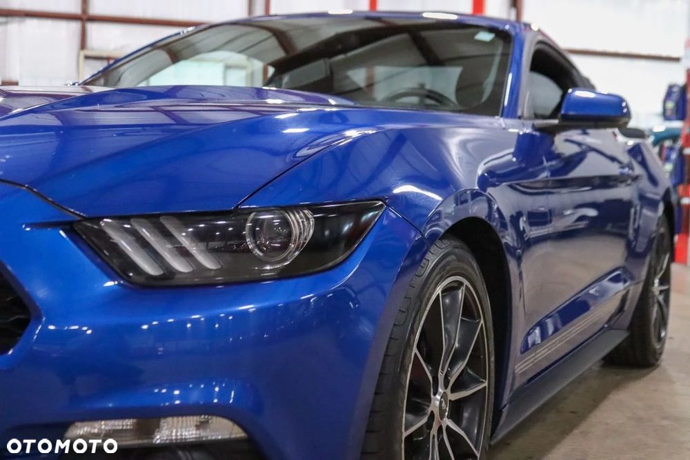 Ford Mustang 2.3 Eco Boost - 6