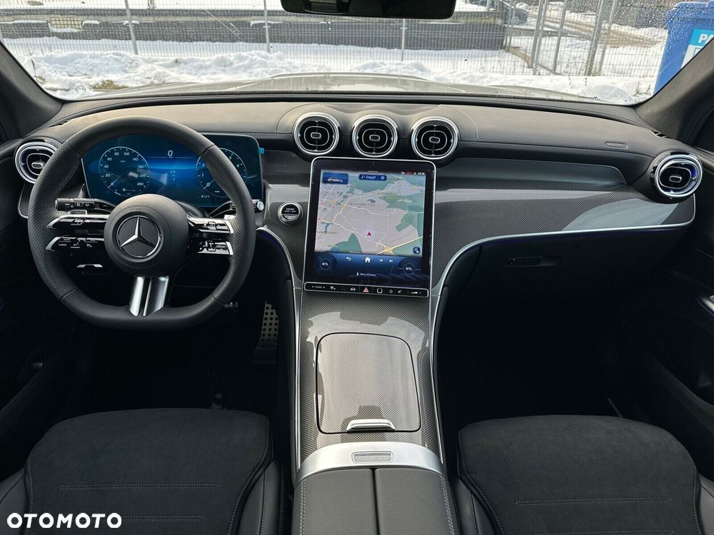 Mercedes-Benz GLC - 9