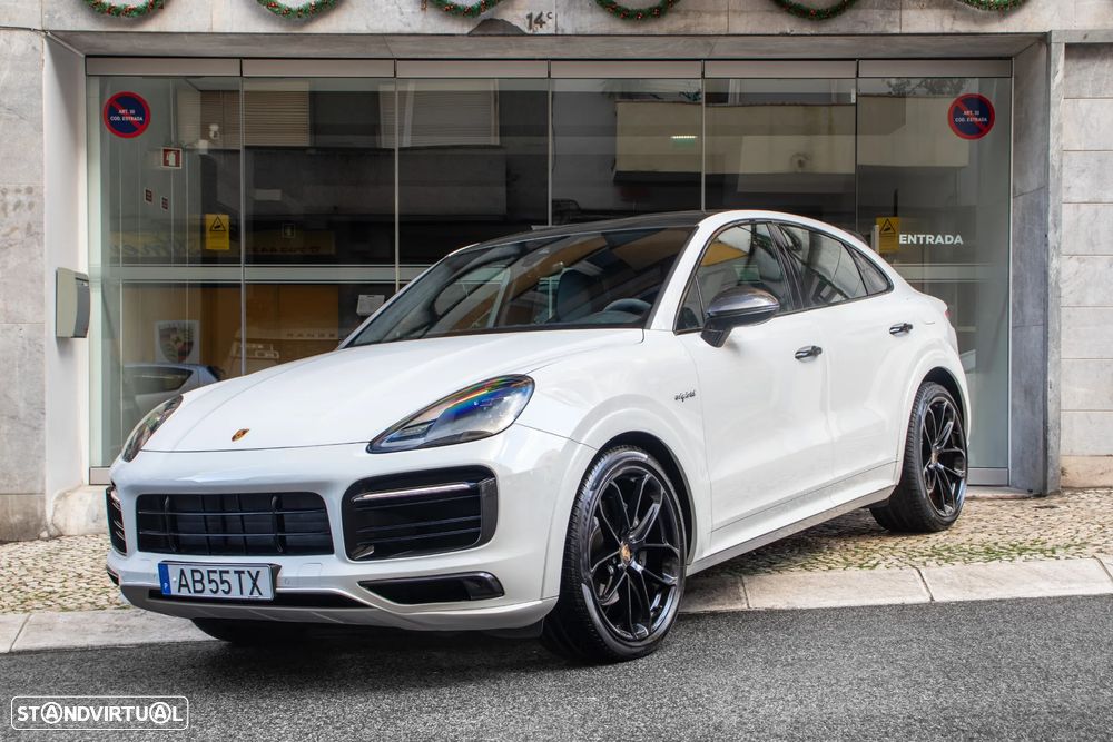Porsche Cayenne Coupé E-Hybrid - 1