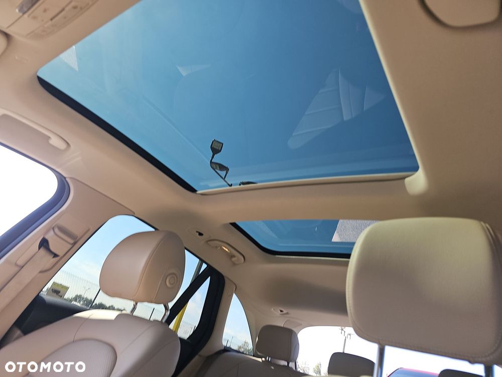 Mercedes-Benz GLC 300 4Matic 9G-TRONIC Exclusive - 11