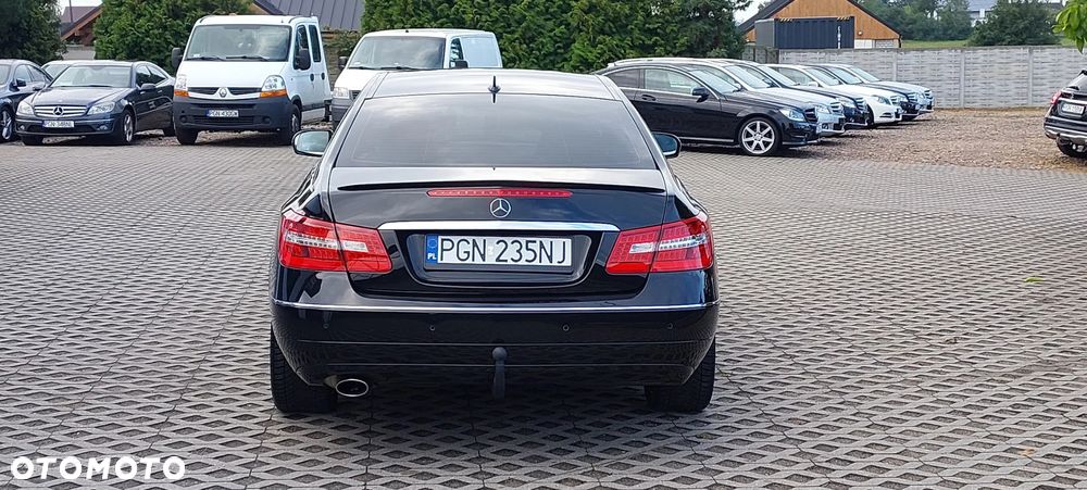 Mercedes-Benz Klasa E - 21