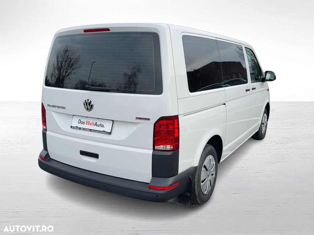 Volkswagen Transporter 2.0 110 kW KR 4M DSG - 5