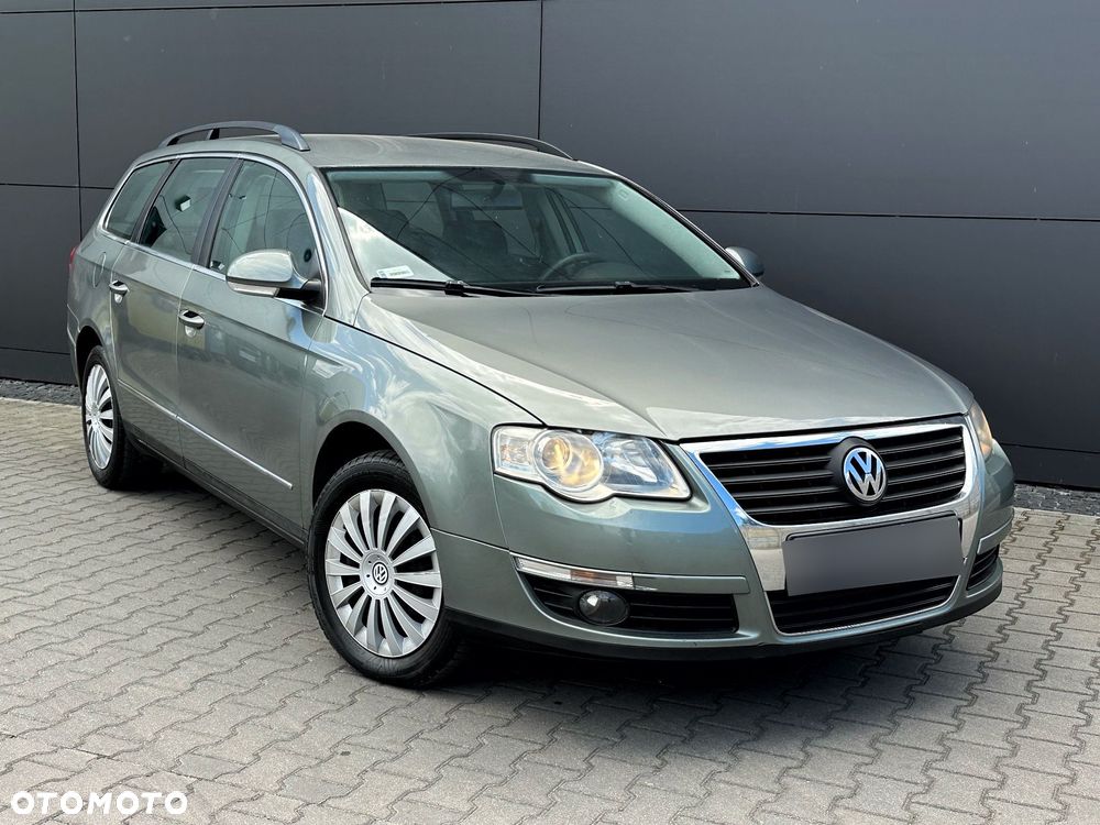 Volkswagen Passat - 2