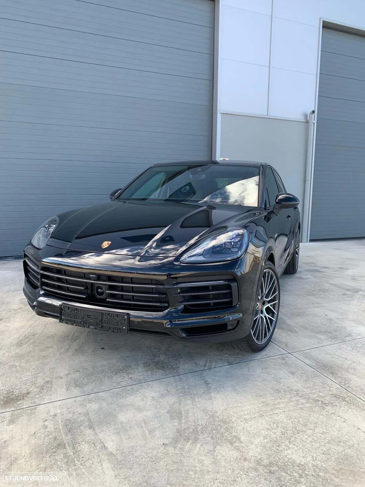 Porsche Cayenne Coupé E-Hybrid Platinum Edition - 3