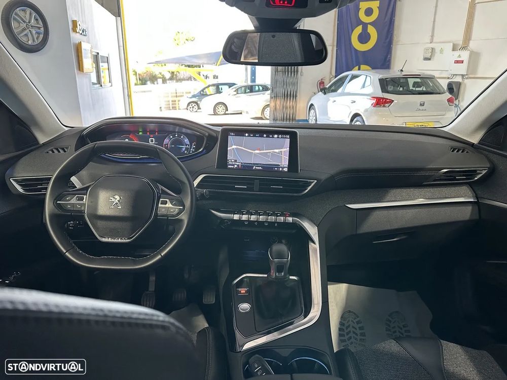 Peugeot 3008 - 22