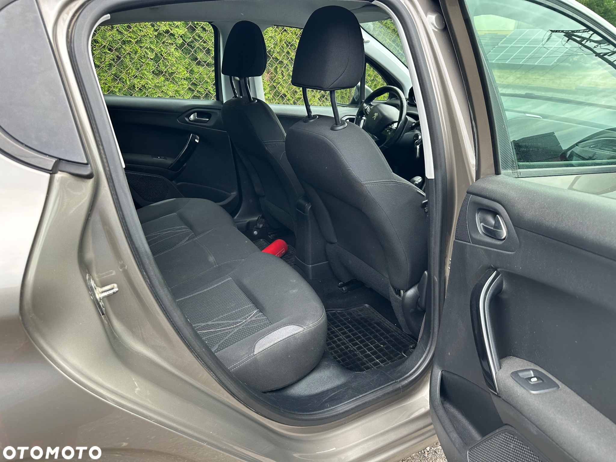 Peugeot 208 1.4 HDi Active - 10