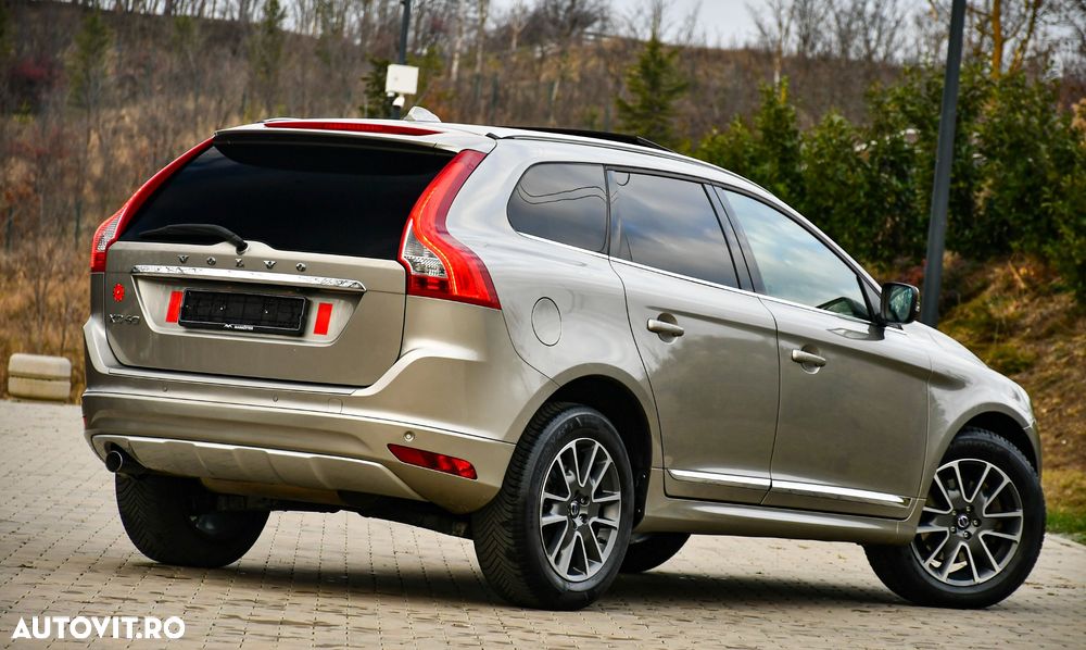 Volvo XC 60 D3 Aut. Summum - 4