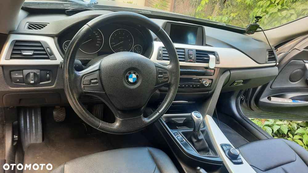 BMW 3GT 320i Advantage - 7