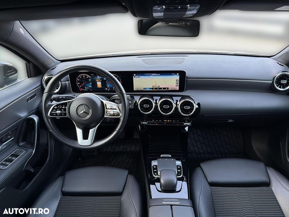 Mercedes-Benz A 180 d Aut. - 13