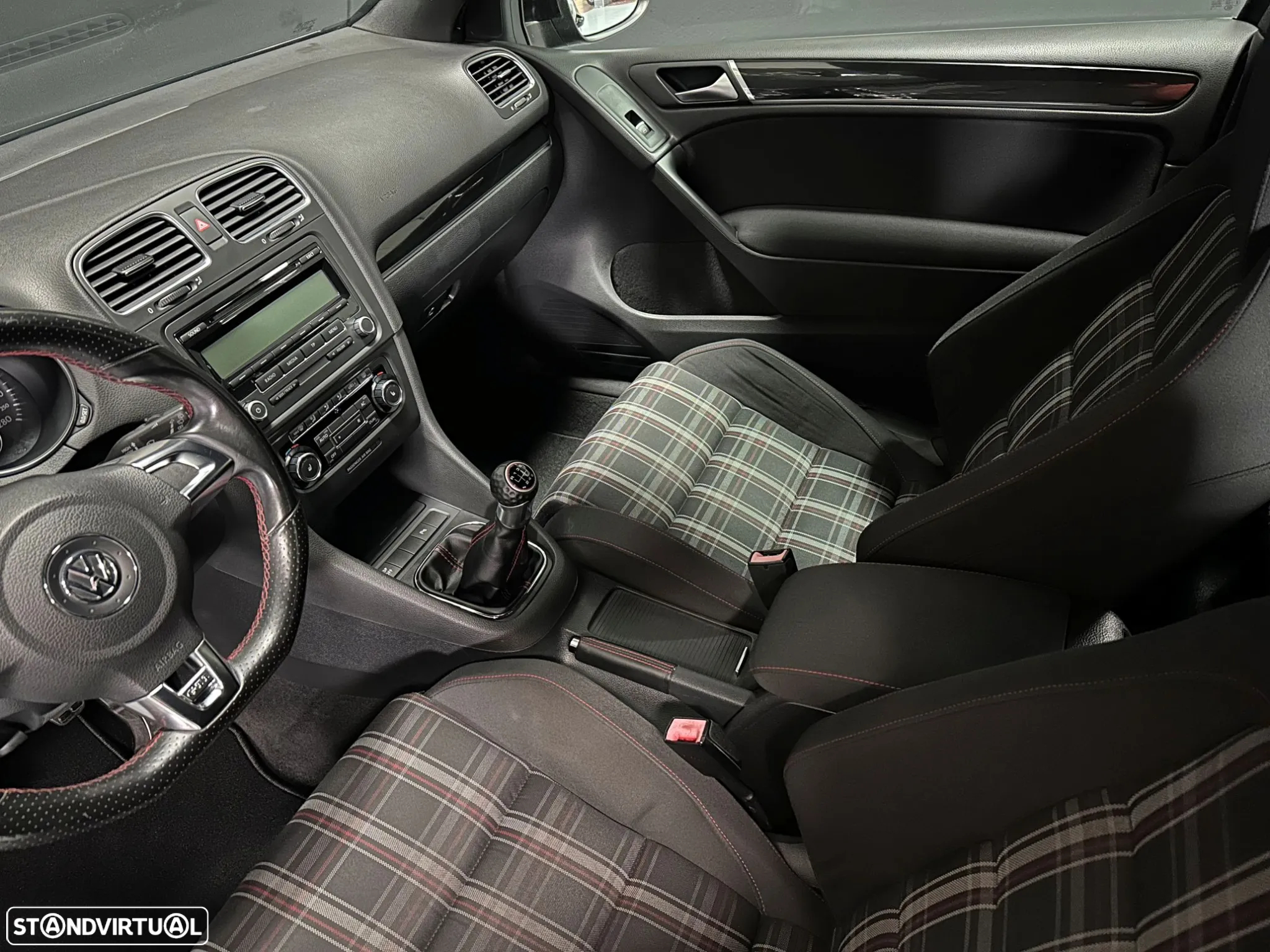 VW Golf 2.0 TSi GTI - 11