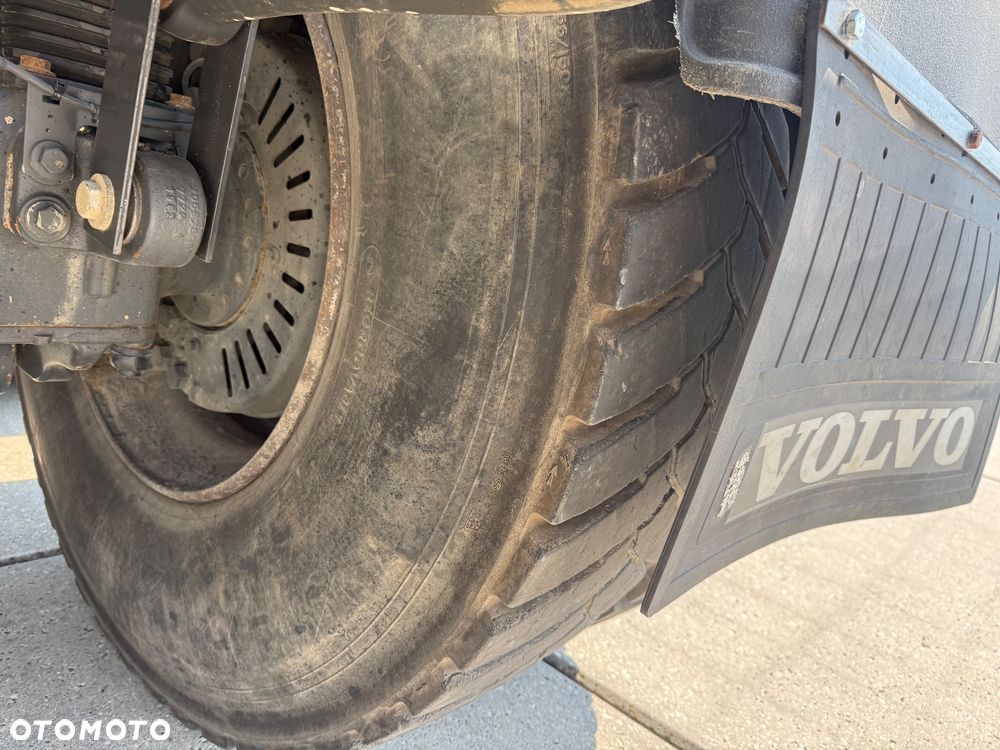 Volvo FMX 410 / WYWROTKA + HDS / 8X4 / KIPER 2 STRONY / MANUAL / EURO 5 / Z FRANCJI / STAN BDB / / / - 18