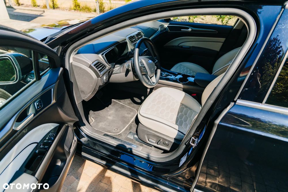Ford Mondeo 2.0 EcoBlue Vignale - 8