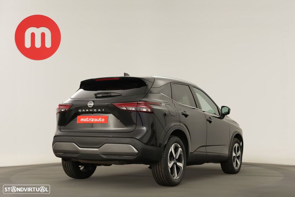 Nissan Qashqai 1.3 DIG-T N-Connecta LED Xtronic - 4