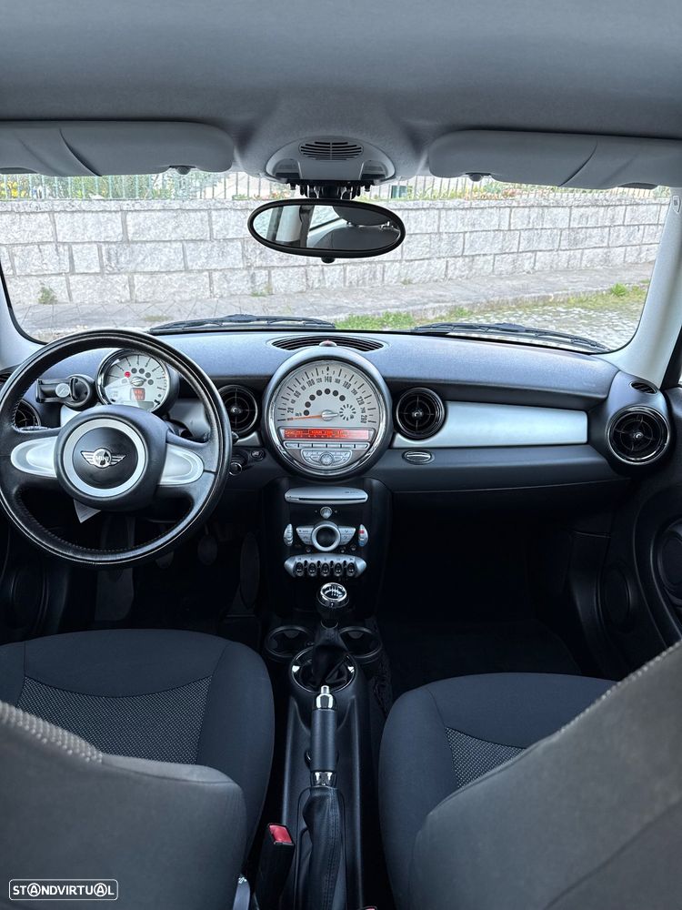 MINI 3 Portas One 1.4 - 10