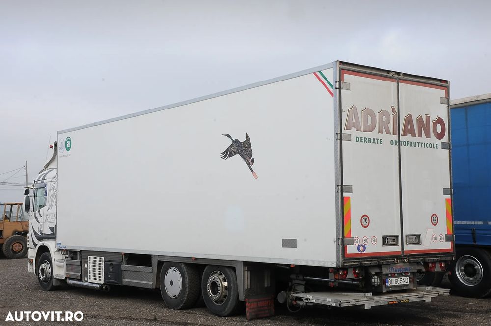 Scania Camion Scania 124L R420 - 3