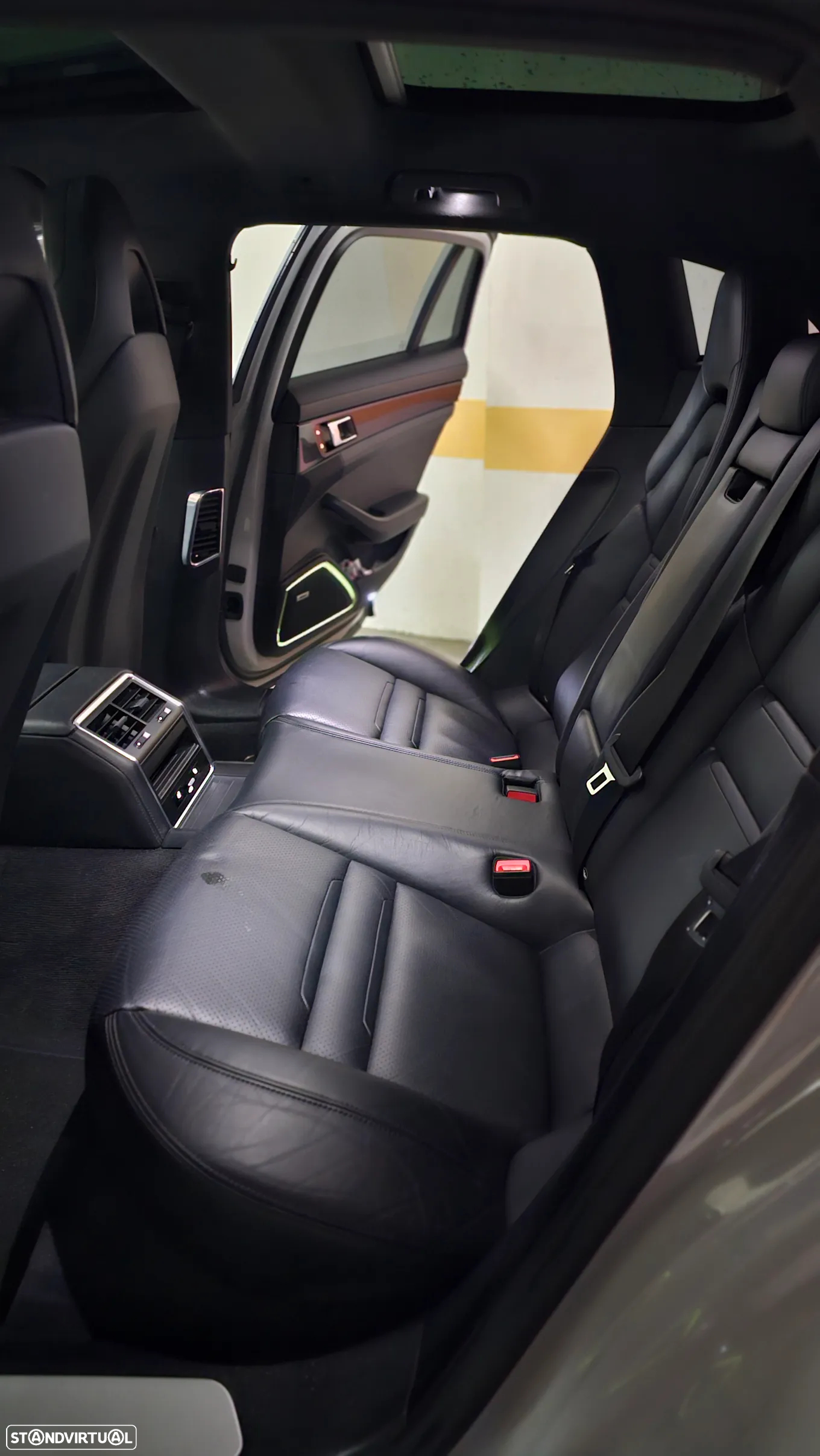 Porsche Panamera Sport Turismo 4 E-Hybrid - 8