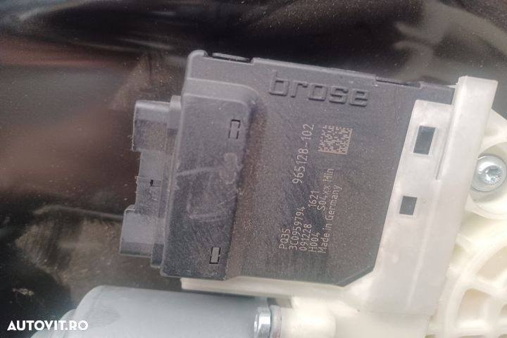 Macara geam spate dreapta electrica FARA MOTORAS 3C4839756H 3C4839756 - 3