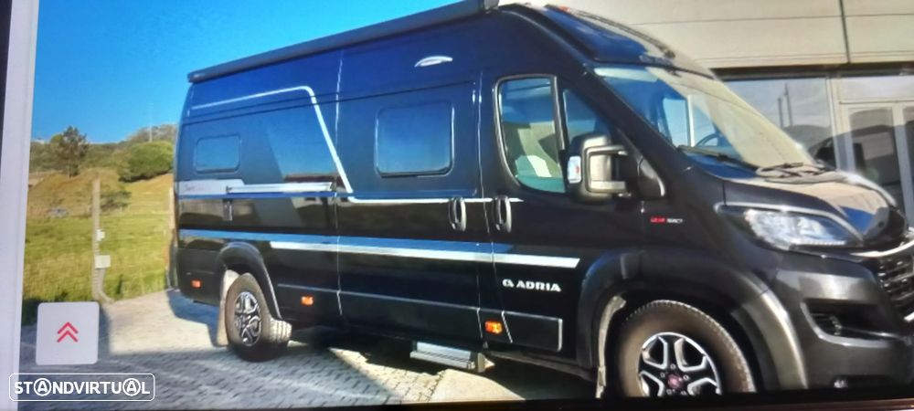 Adria Twin TWIN 640 SLB. Automático - 2