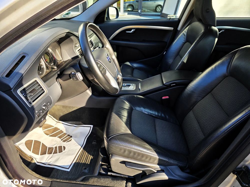 Volvo V70 - 9