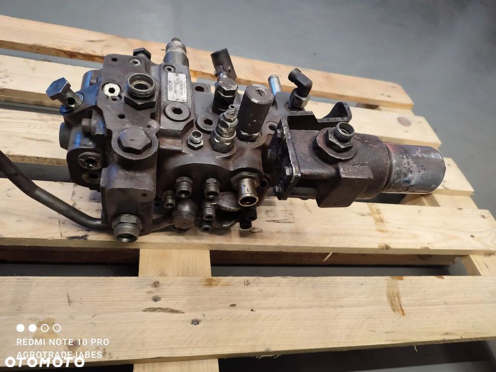Rozdzielacz hydrauliczny HYDAC 3472395 FENDT 826 VARIO SCR - 6