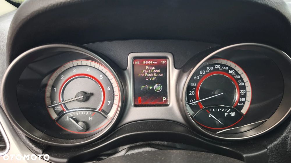 Dodge Journey 2.7 V6 R/T - 24