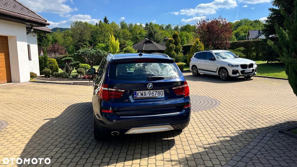 BMW X3 xDrive20d Luxury Line - 7