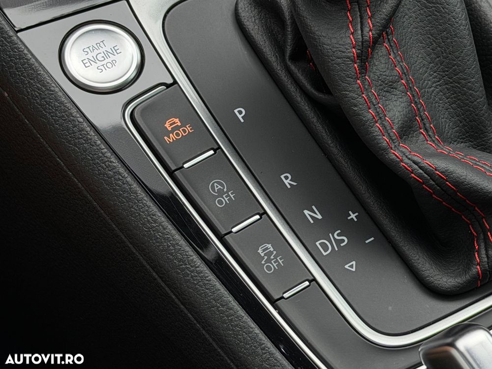 Volkswagen Golf 2.0 TSI BMT DSG GTI Performance - 27