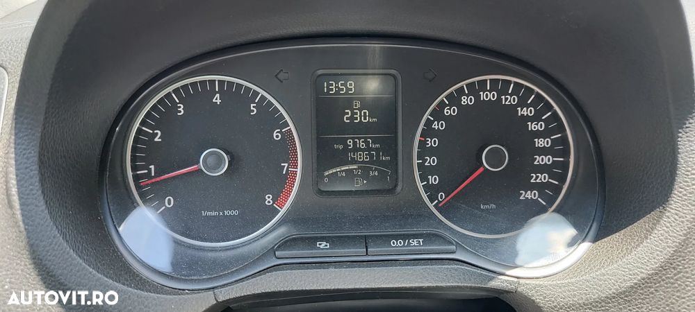 Volkswagen Polo 1.2 TSI BMT Highline - 10