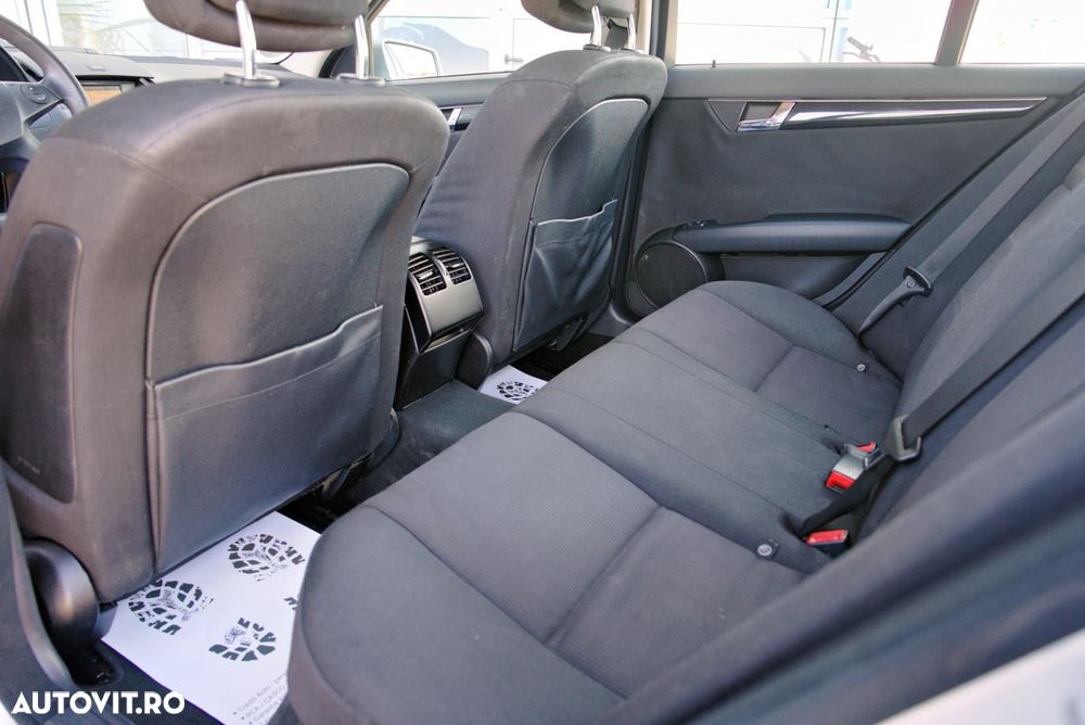 Mercedes-Benz C 200 CDI DPF (BlueEFFICIENCY) Avantgarde - 22