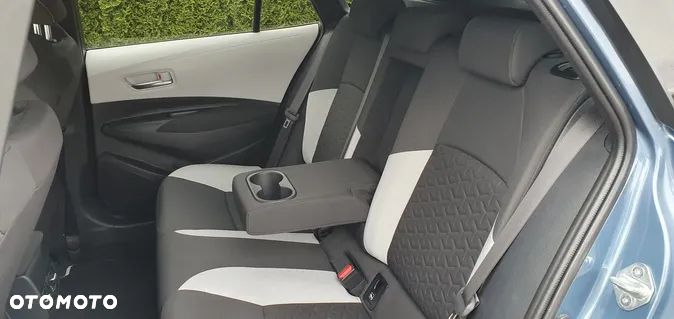 Toyota Corolla 1.8 Hybrid Executive - 14