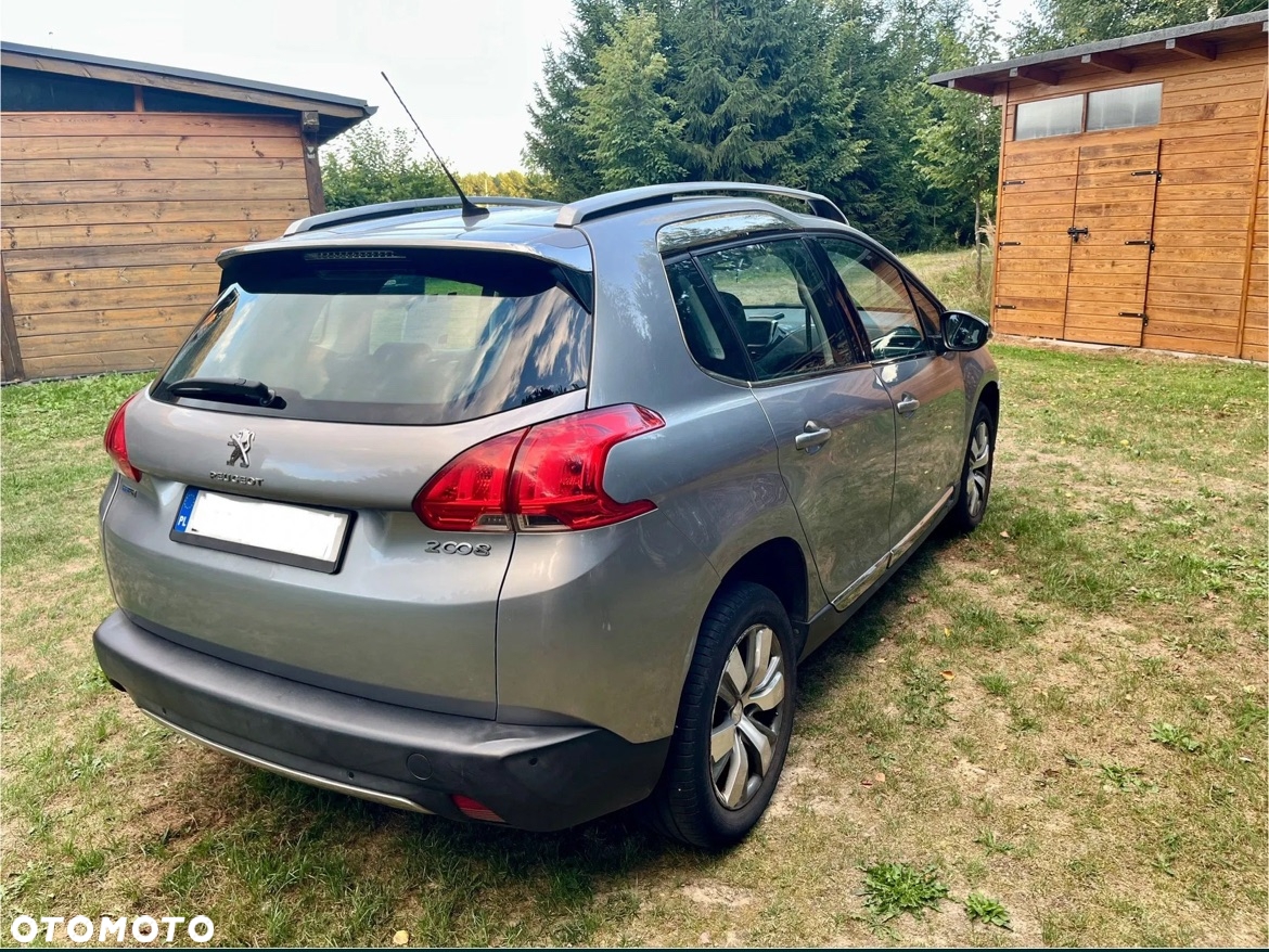 Peugeot 2008 - 5
