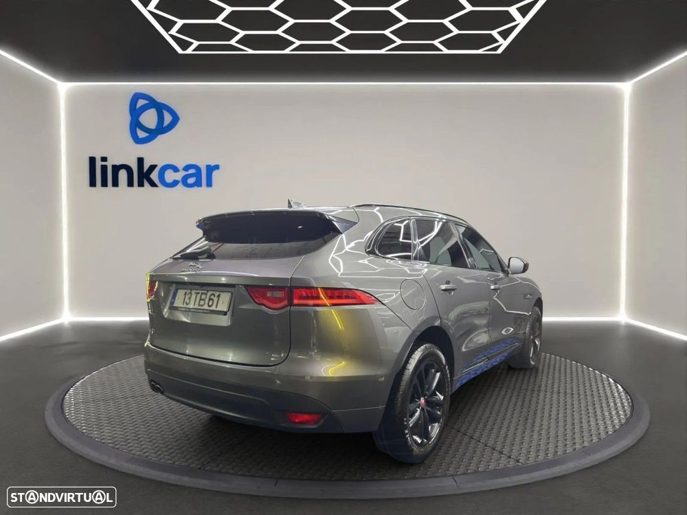 Jaguar F-Pace 2.0 i4D R-Sport Aut. - 8