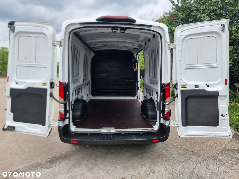 Ford Transit - 4
