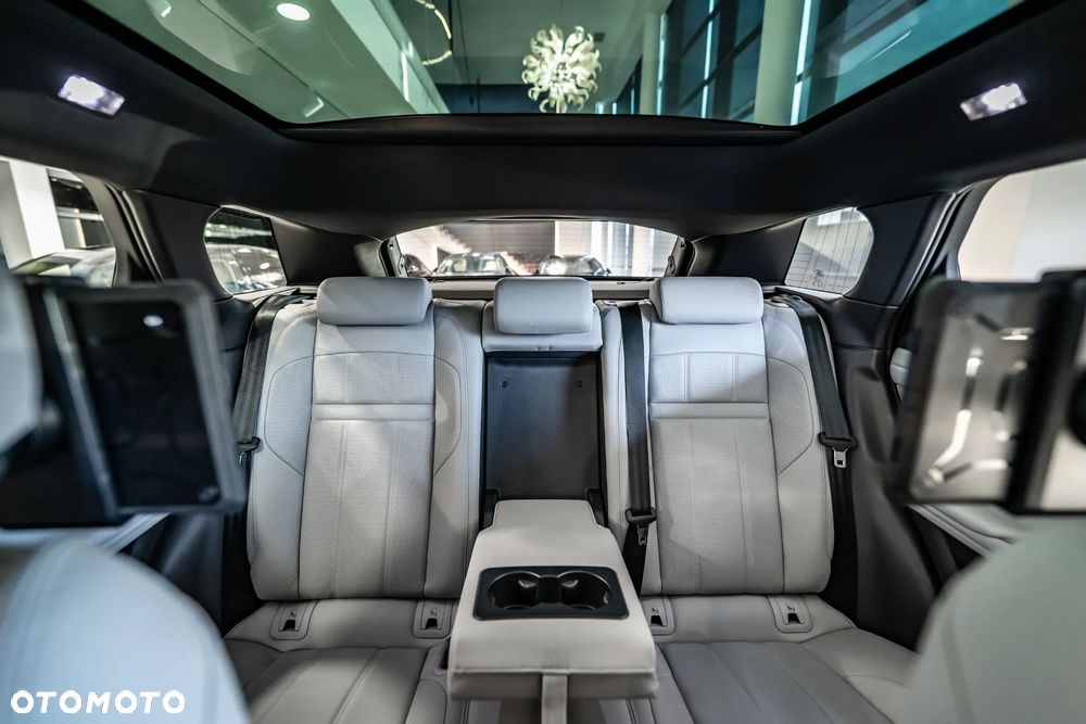 Land Rover Range Rover Evoque - 34