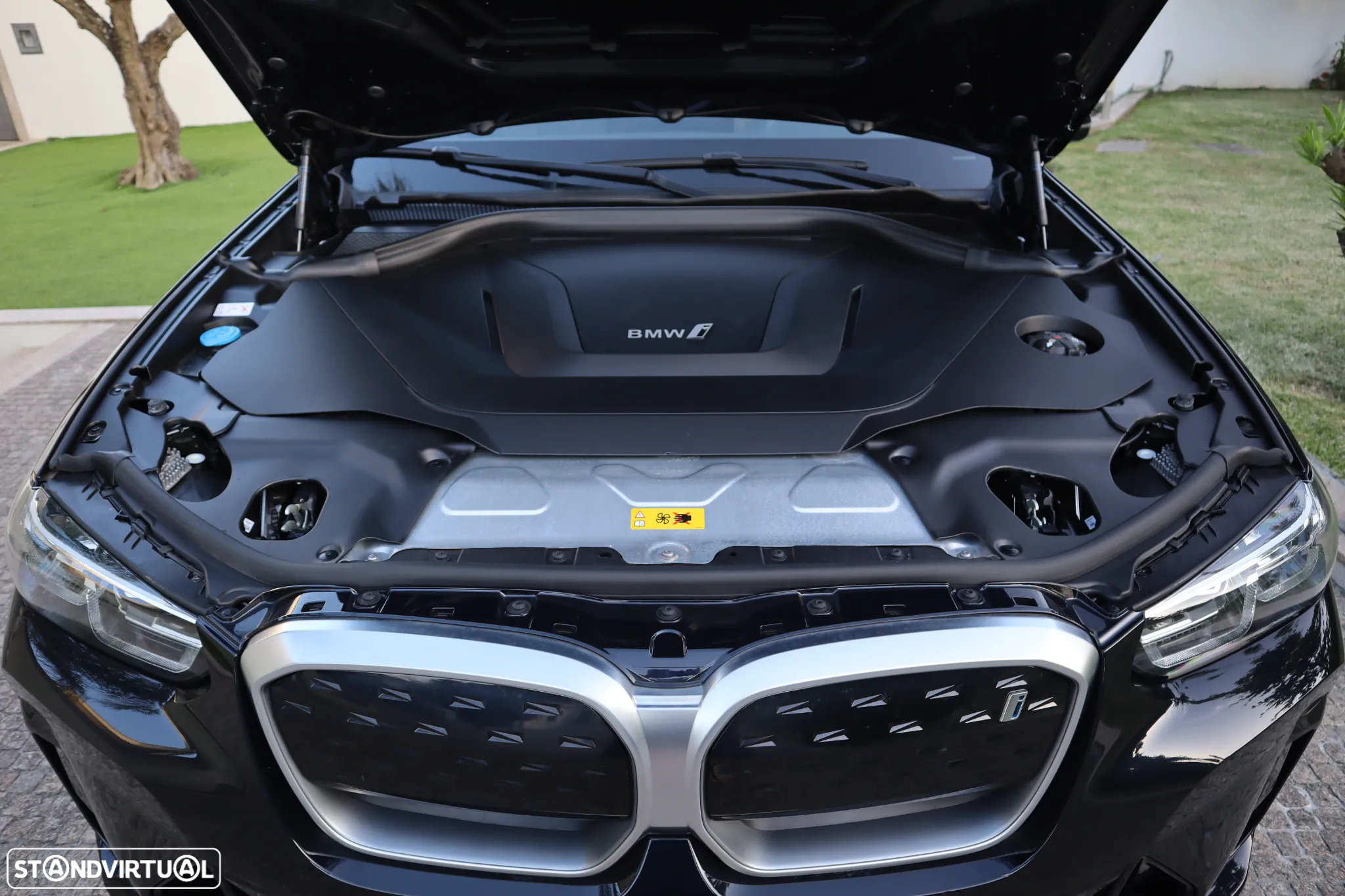 BMW iX3 M Sport Inspiring - 14