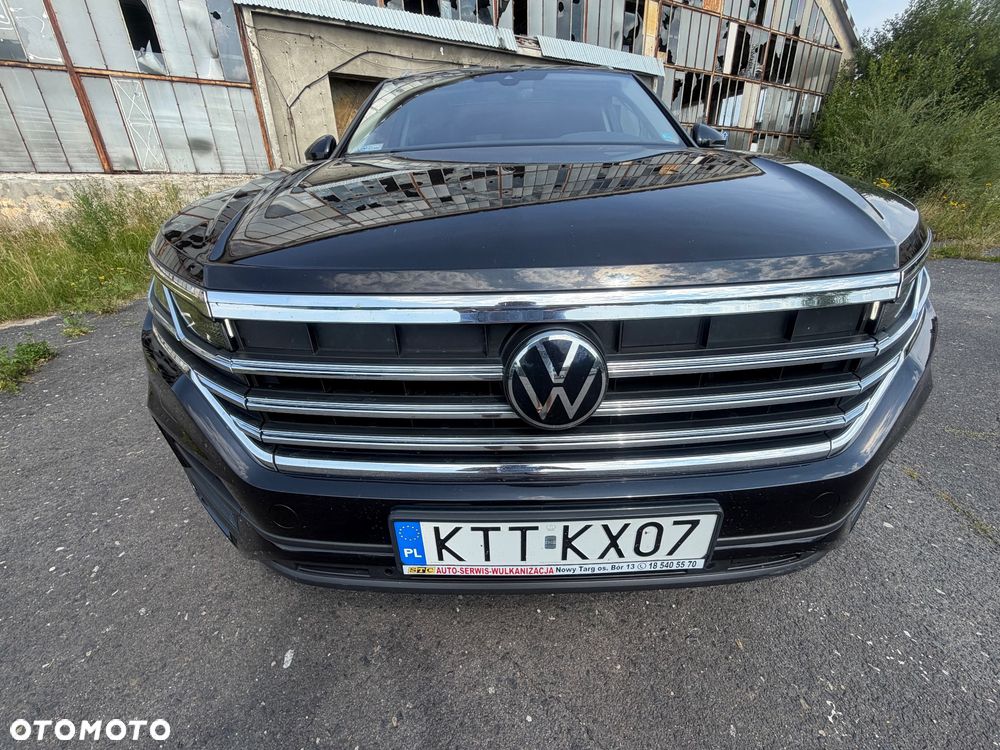 Volkswagen Touareg - 6