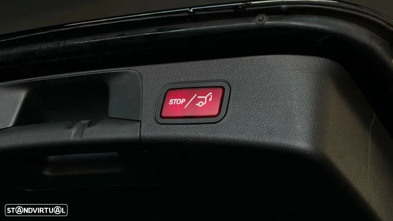 Mercedes-Benz C 300 de AMG Line - 13