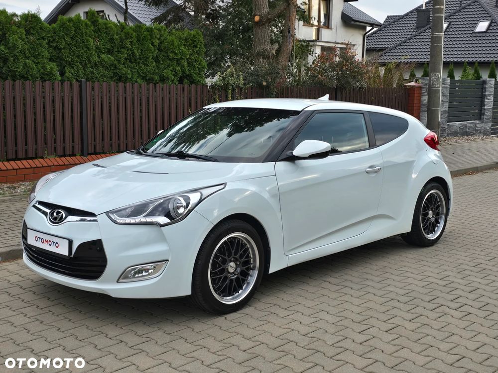 Hyundai Veloster - 7