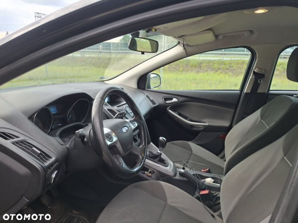 Ford Focus 1.6 TDCi Edition - 19