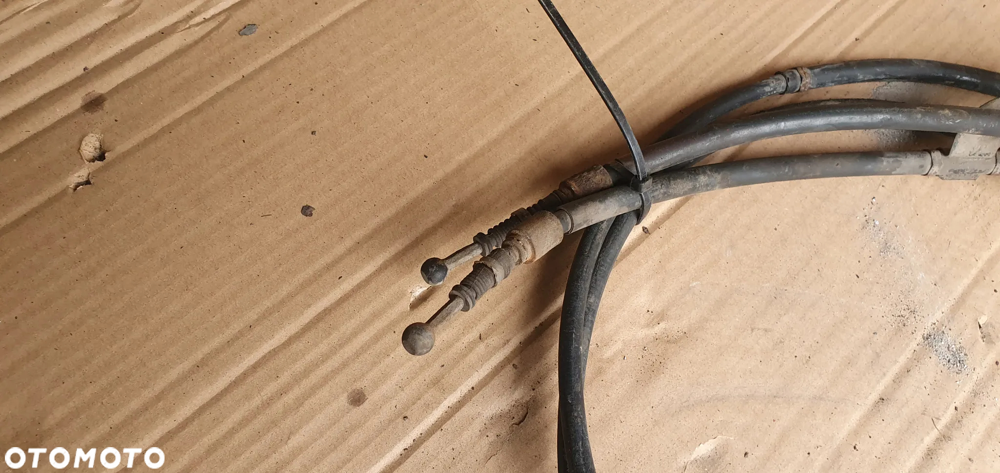 Linki cięgna hamulca ręcznego mocowanie Audi A4 B6 8E0609721AF - 3