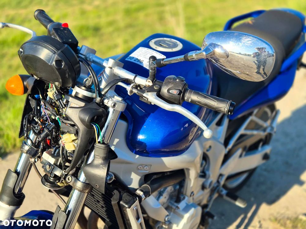 Yamaha FZ6 - 9