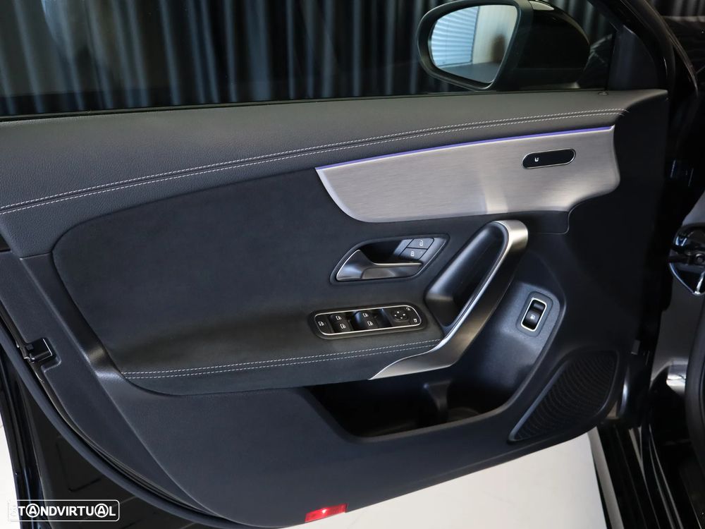 Mercedes-Benz A 250 e 8G-DCT Edition AMG Line - 17