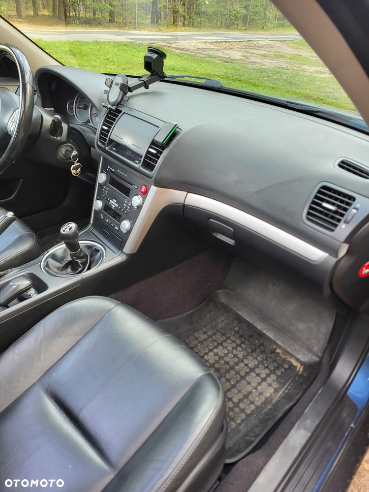 Subaru Outback - 5