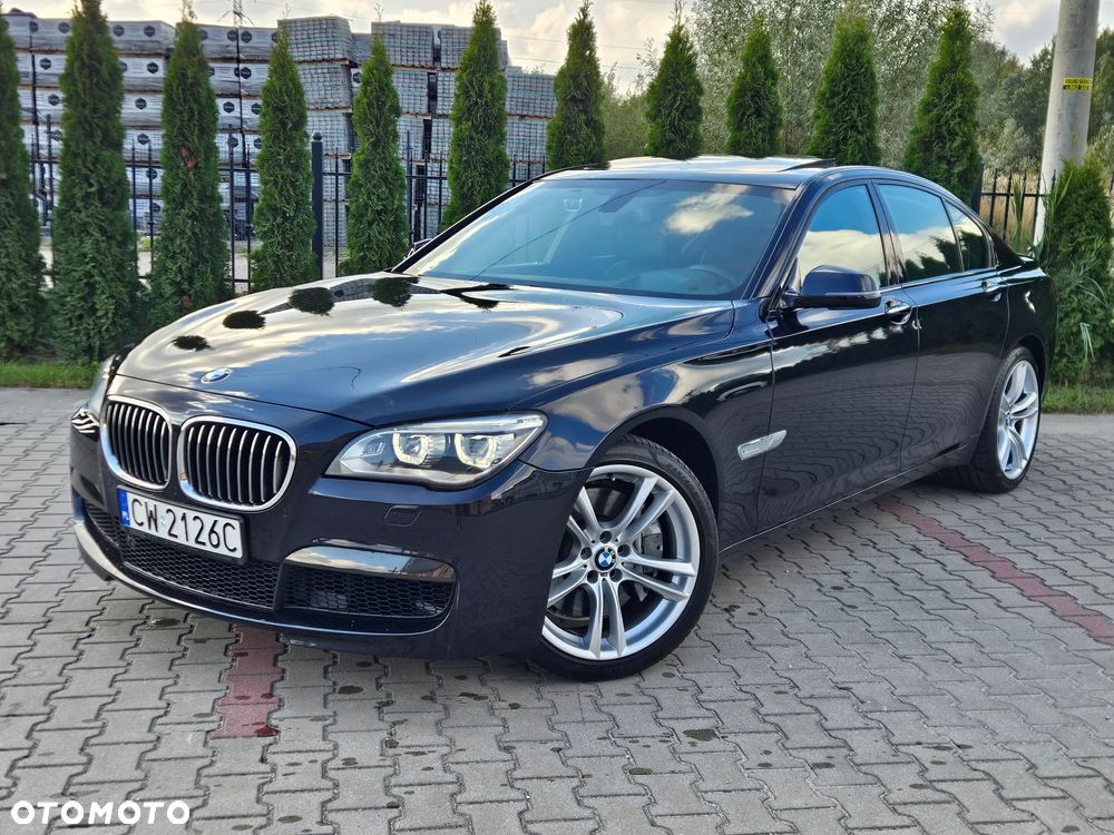 BMW Seria 7 750i xDrive Edition Exclusive - 32