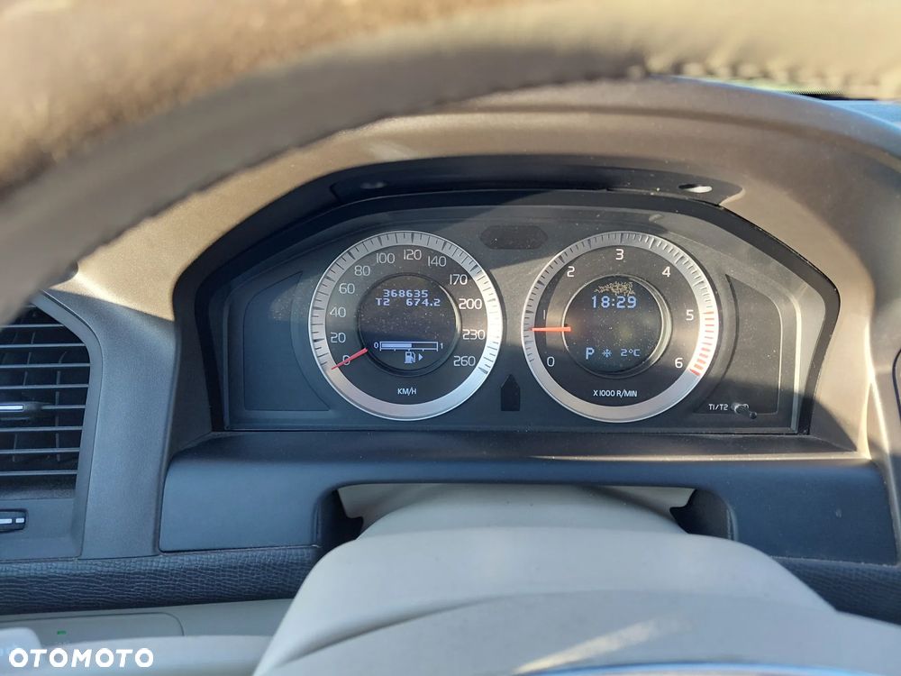Volvo XC 60 D5 AWD - 1
