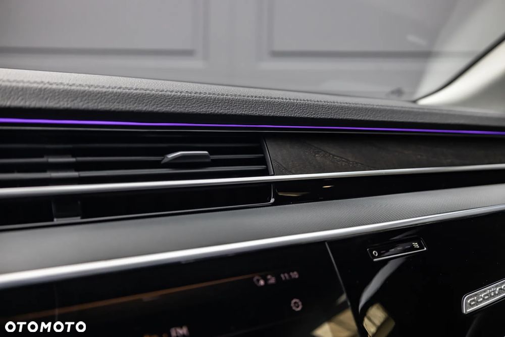 Audi A8 55 TFSI mHEV Quattro Tiptr - 29