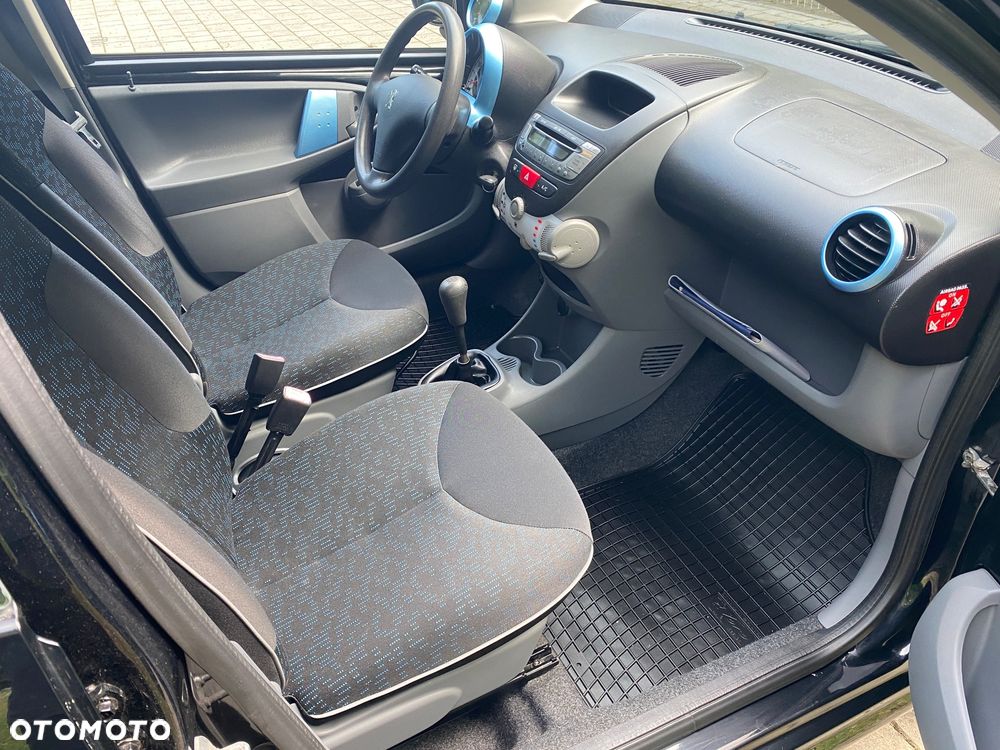 Peugeot 107 70 Petit Filou - 15