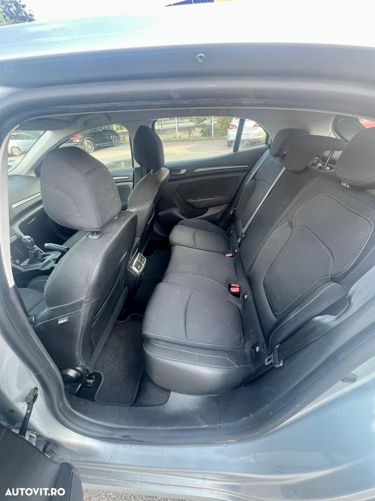 Renault Megane BLUE dCi 115 BUSINESS EDITION - 14