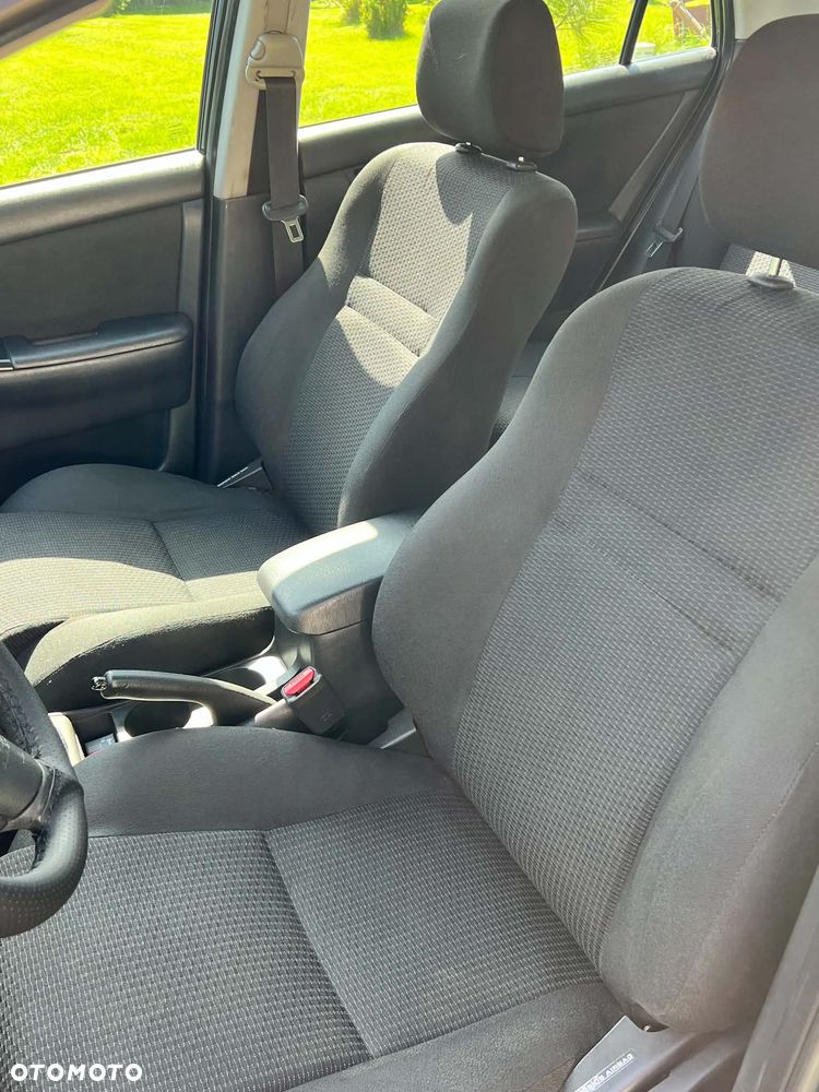 Toyota Corolla 1.4 D-4D Terra Polaris - 8