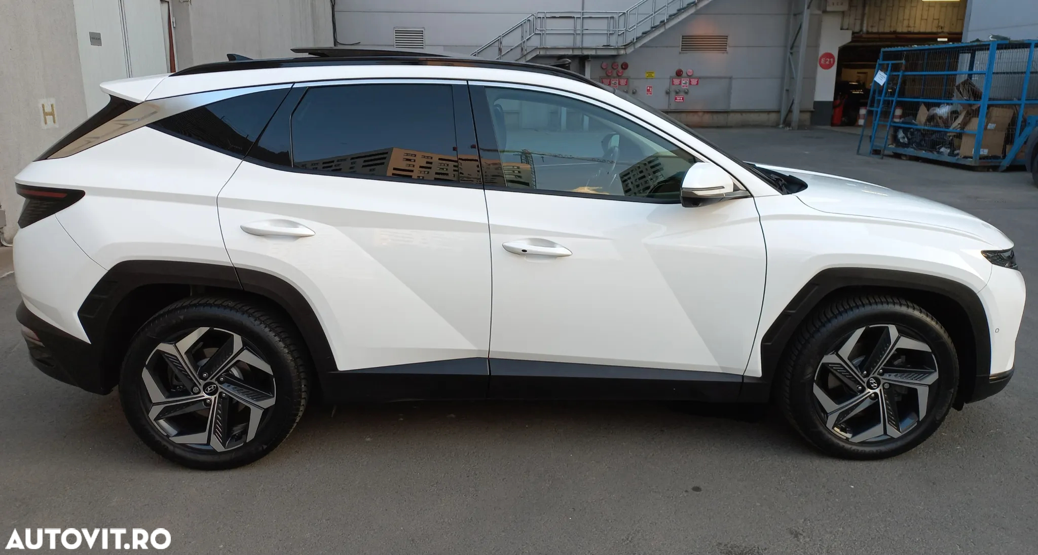 Hyundai Tucson HEV 1.6 l 230 CP 4WD 6AT Luxury - 12
